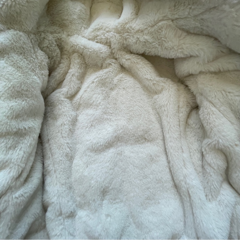 Winter Jacket - Picture 3 of 4